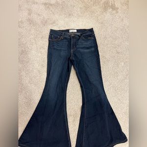 Free People Denim Flare Jeans in Dark Wash Size 31